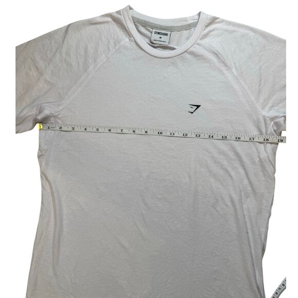 NWOT Gymshark White Raglan Sleeve Baseball T-Shirt Size M Logo Tee Athletic Fit - Picture 8 of 8